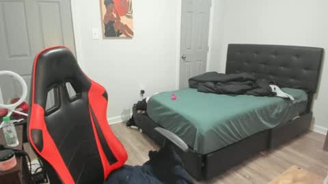 Snapshot of sxamleuy chatting on 01/31/25, 02:58 sxamleuy online show from 01/31/25, 02:58