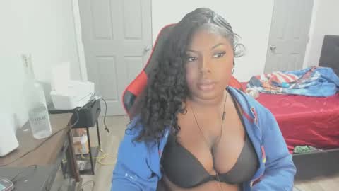 Snapshot of sxamleuy chatting on 10/22/25, 02:23 sxamleuy online show from 10/22/25, 02:23