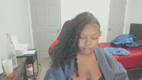 Snapshot of sxamleuy chatting on 10/25/25, 07:05 sxamleuy online show from 10/25/25, 07:05