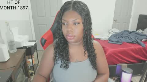 Snapshot of sxamleuy chatting on 11/10/25, 10:20 sxamleuy online show from 11/10/25, 10:20