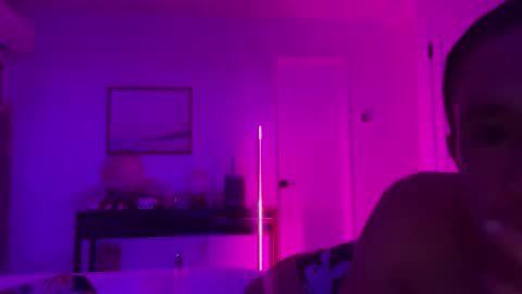 Snapshot of sxncndy chatting on 01/18/26, 02:21 sxncndy online show from 01/18/26, 02:21