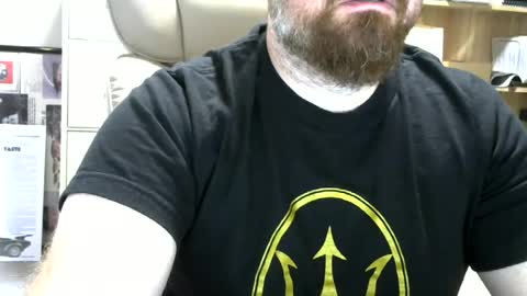 Snapshot of sxydadbod2 chatting on 06/26/26, 11:36 sxydadbod2 online show from 06/26/26, 11:36