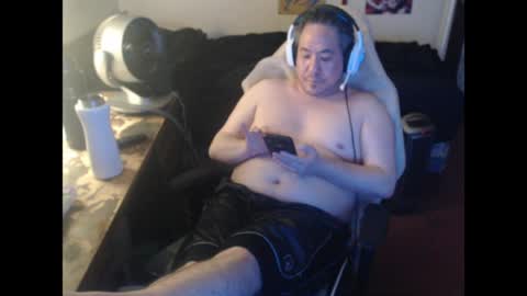 Snapshot of sxykoreandick chatting on 04/03/26, 06:39 Rick Hard online show from 04/03/26, 06:39