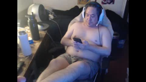 Snapshot of sxykoreandick chatting on 04/16/26, 05:58 Rick Hard online show from 04/16/26, 05:58