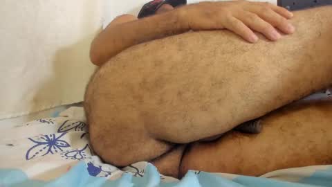 Snapshot of syd_achmed chatting on 10/13/25, 02:39 Greg online show from 10/13/25, 02:39