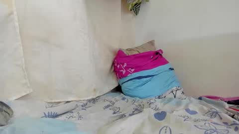 Snapshot of syd_achmed chatting on 10/19/25, 12:55 Greg online show from 10/19/25, 12:55