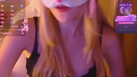 Milena online show from 12/12/24, 02:04