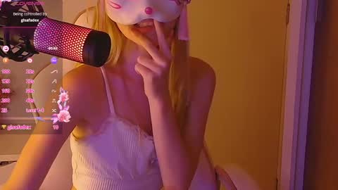 Milena online show from 02/01/25, 02:05