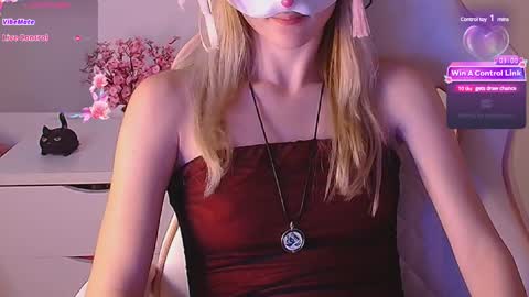 Milena online show from 02/17/25, 01:25