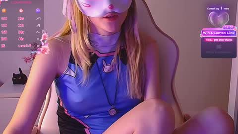 Milena online show from 02/28/25, 02:20