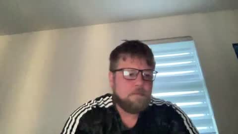 Snapshot of sykurstrakur chatting on 07/07/26, 10:47 sykurstrakur online show from 07/07/26, 10:47