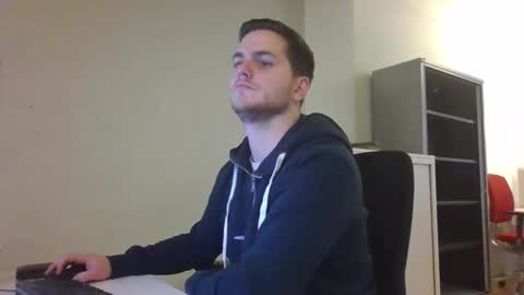 Snapshot of syl092 chatting on 12/05/24, 02:00 syl092 online show from 12/05/24, 02:00