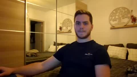 Snapshot of syl092 chatting on 01/14/25, 04:50 syl092 online show from 01/14/25, 04:50