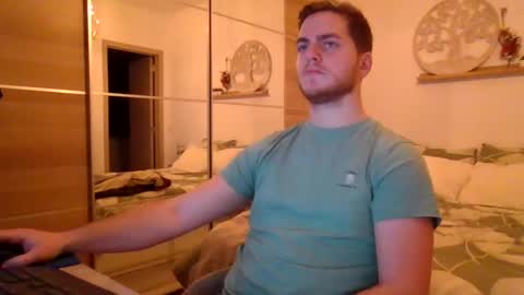 Snapshot of syl092 chatting on 01/16/25, 04:28 syl092 online show from 01/16/25, 04:28