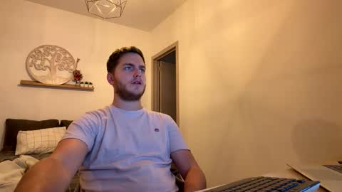 Snapshot of syl092 chatting on 03/18/26, 07:06 syl092 online show from 03/18/26, 07:06