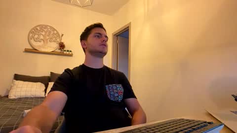 Snapshot of syl092 chatting on 03/24/26, 06:13 syl092 online show from 03/24/26, 06:13