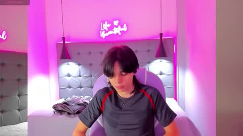 sylasfrost online show from 11/26/25, 10:27