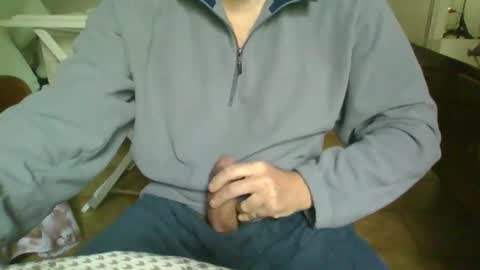 Snapshot of sylvertaurus1 chatting on 04/13/26, 07:25 sylvertaurus1 online show from 04/13/26, 07:25