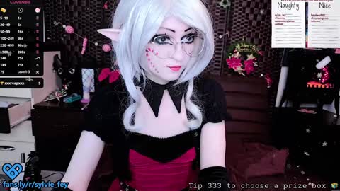 Sylvie online show from 12/16/24, 01:31