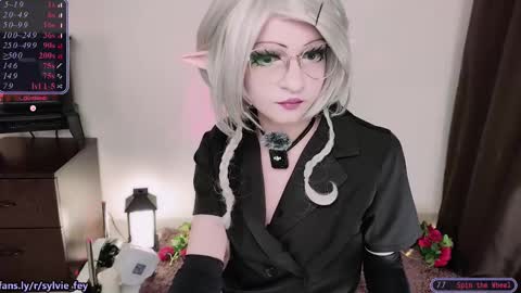 Sylvie online show from 03/02/25, 10:05