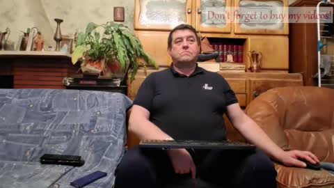 Snapshot of sympa_trique chatting on 12/14/25, 06:01 sympa_trique online show from 12/14/25, 06:01