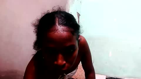 synellajivia online show from 03/22/26, 01:53