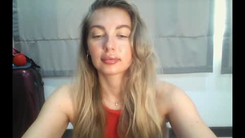 Snapshot of syrami chatting on 03/14/26, 08:31 syrami online show from 03/14/26, 08:31