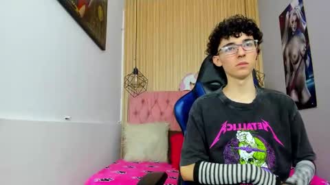 Syriussz online show from 02/19/26, 07:32