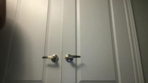 Snapshot of systa24 chatting on 02/27/25, 01:38 systa24 online show from 02/27/25, 01:38