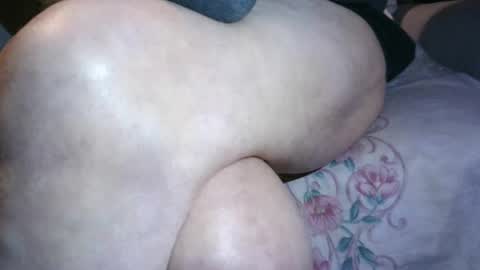 Snapshot of t11gger2 chatting on 02/03/25, 01:19 James online show from 02/03/25, 01:19