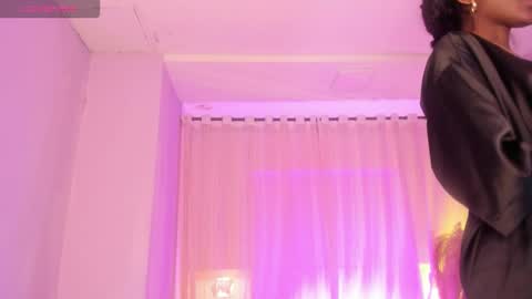 Snapshot of t4mmy_ chatting on 03/22/26, 04:54 t4mmy_ online show from 03/22/26, 04:54