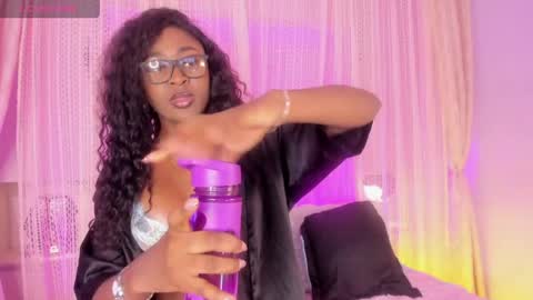 Snapshot of t4mmy_ chatting on 04/25/26, 04:15 t4mmy_ online show from 04/25/26, 04:15