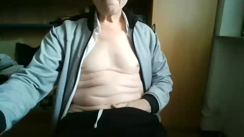 t5519t online show from 10/23/25, 03:44