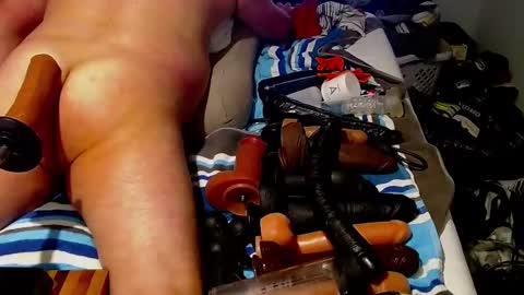 Snapshot of t92081t chatting on 09/28/25, 07:14 t92081t online show from 09/28/25, 07:14