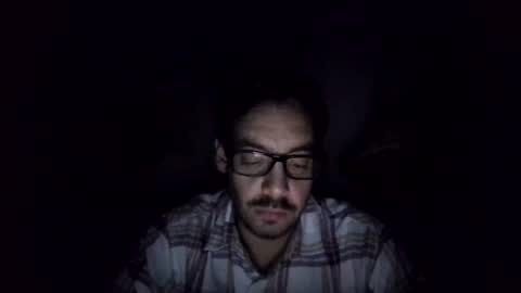 Snapshot of t_fuenzalida chatting on 05/05/26, 03:47 t_fuenzalida online show from 05/05/26, 03:47