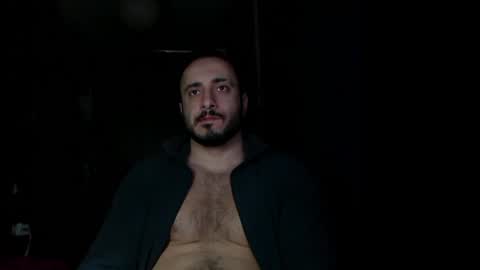 Snapshot of t_huracane chatting on 01/17/25, 06:02 Huracane online show from 01/17/25, 06:02