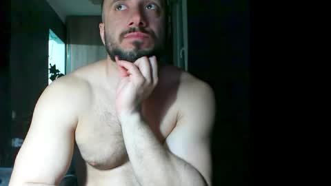 Snapshot of t_huracane chatting on 03/24/26, 05:29 Huracane online show from 03/24/26, 05:29