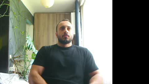 Snapshot of t_huracane chatting on 05/08/26, 07:14 Huracane online show from 05/08/26, 07:14