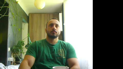 Snapshot of t_huracane chatting on 05/27/26, 06:54 Huracane online show from 05/27/26, 06:54