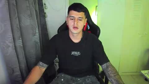 t_moon_1 online show from 05/13/26, 03:26