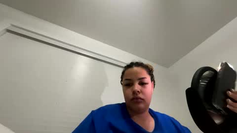 Snapshot of t_princess_t chatting on 12/20/24, 03:14 t_princess_t online show from 12/20/24, 03:14