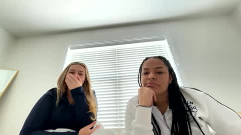 Snapshot of t_princess_t chatting on 02/13/25, 04:28 t_princess_t online show from 02/13/25, 04:28