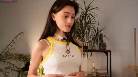 Snapshot of t_tragedienne chatting on 10/01/25, 01:50 Heeey im Helena3 -- fav555100333 -- pvts only premium and after my public show 3 online show from 10/01/25, 01:50