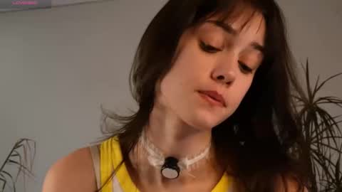 Snapshot of t_tragedienne chatting on 10/13/25, 02:17 Heeey im Helena3 -- fav555100333 -- pvts only premium and after my public show 3 online show from 10/13/25, 02:17