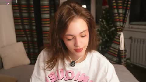 Heeey im Helena3 -- fav555100333 -- pvts only premium and after my public show 3 online show from 12/23/25, 03:15