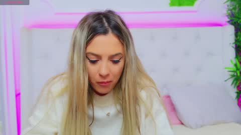 Arianna online show from 12/17/24, 04:53