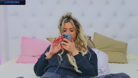 Arianna online show from 01/04/25, 07:55