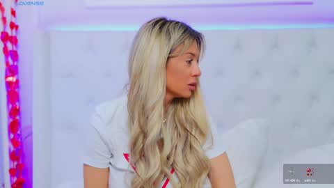 Arianna online show from 03/08/25, 09:28