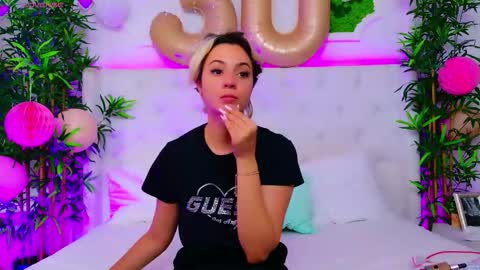 Arianna online show from 09/11/25, 12:05