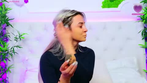 Arianna online show from 10/07/25, 02:47